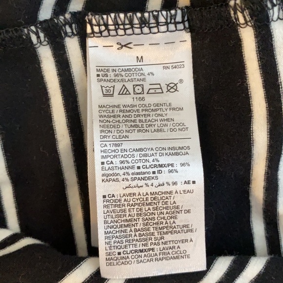 Old Navy Striped Maternity Dress - Picture 5 of 5